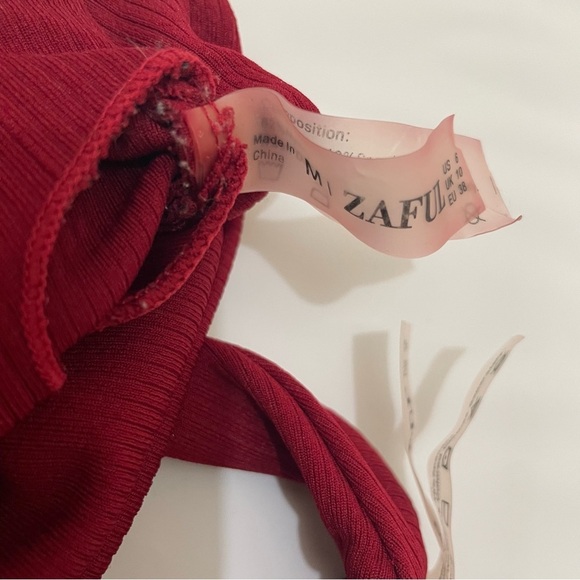 🔥 Women’s Red Bikini - Zaful - Size Medium - NWT Bottoms 🔥 - Picture 4 of 6